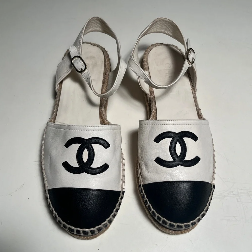 CHANEL Beige and Cream Espadrille Sandals